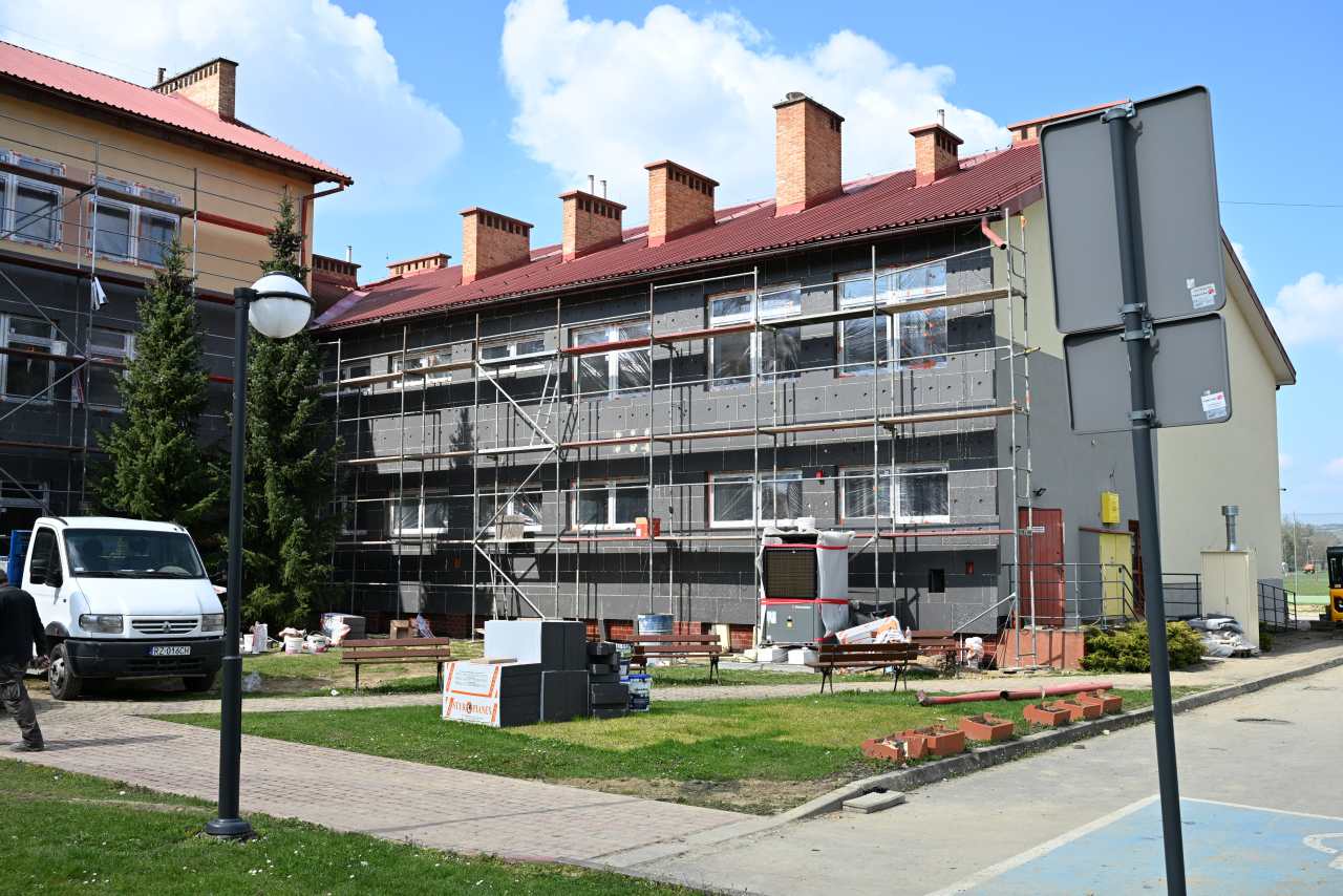 Miniaturka wpisu Termomodernizacja Szkoły Podstawowej w Dydni w trakcie