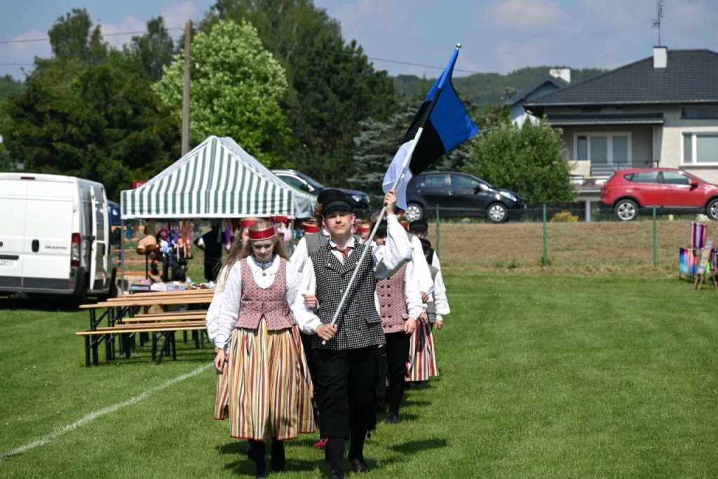 Prezentacja zespołu przed festiwalem